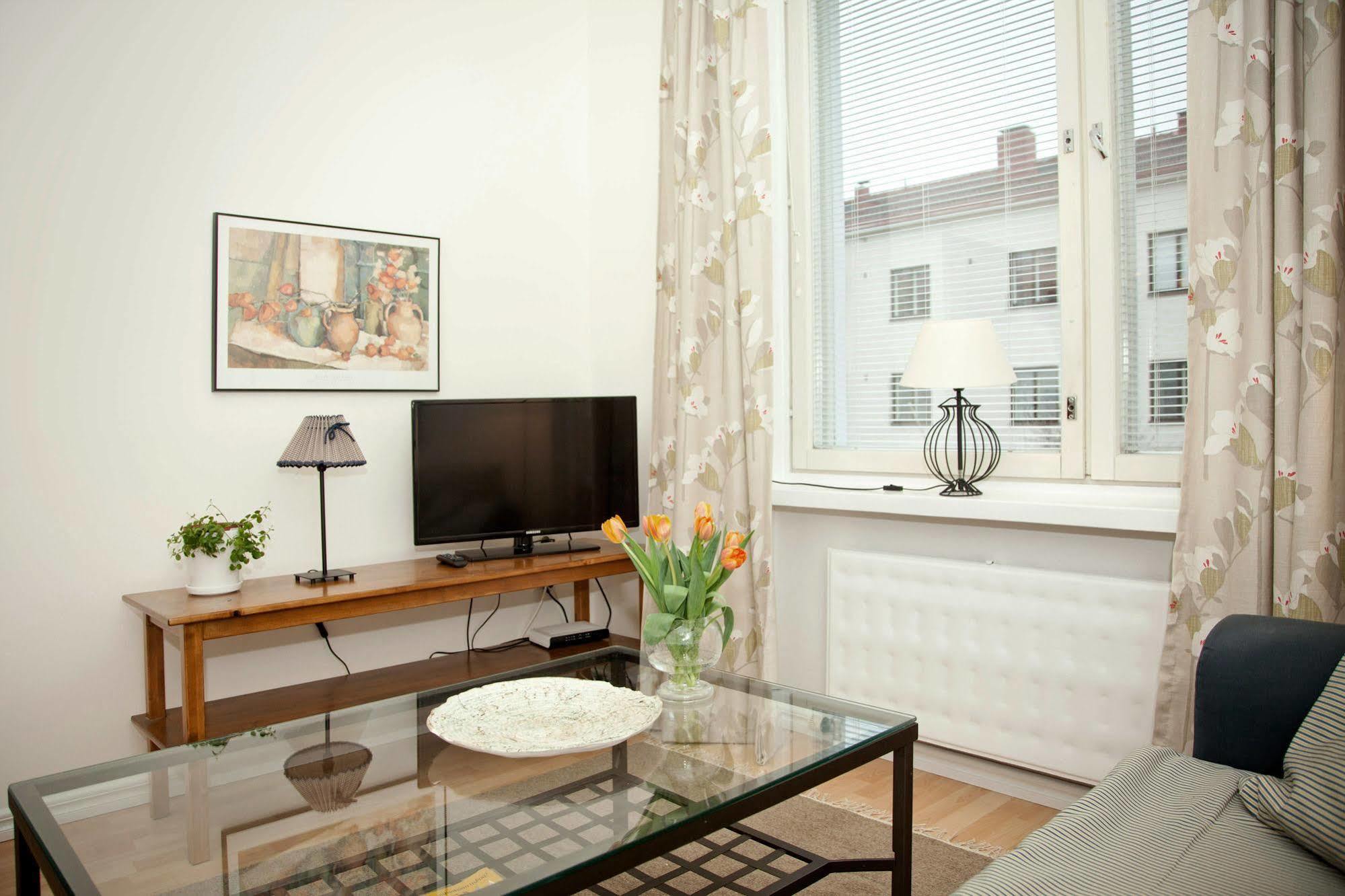 Eskolampi Apartamento Helsínquia Exterior foto